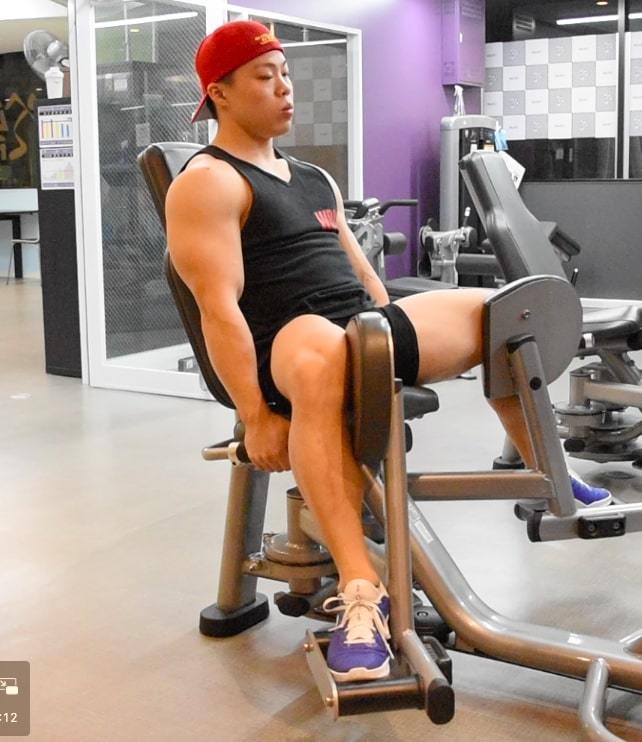 アダクションやり方！短期間で美脚GET！脚痩せ効果UPのコツをマシン・自重別に解説