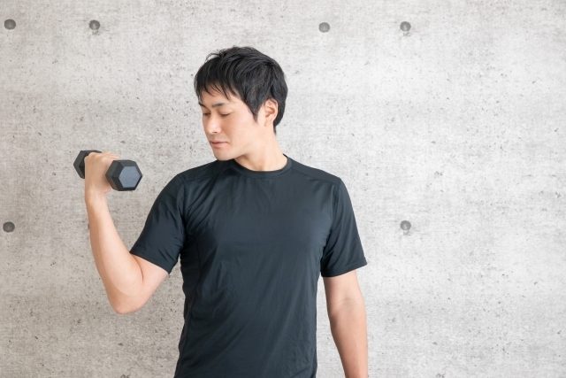 尺側手根伸筋の筋トレ＆ストレッチメニュー！構造・作用〜鍛え方のコツまで徹底解説