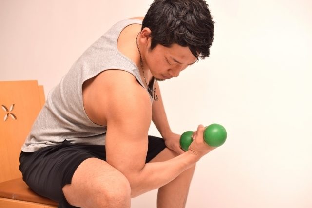 尺側手根屈筋の筋トレ＆ストレッチメニュー！構造・作用〜鍛え方のコツまで徹底解説