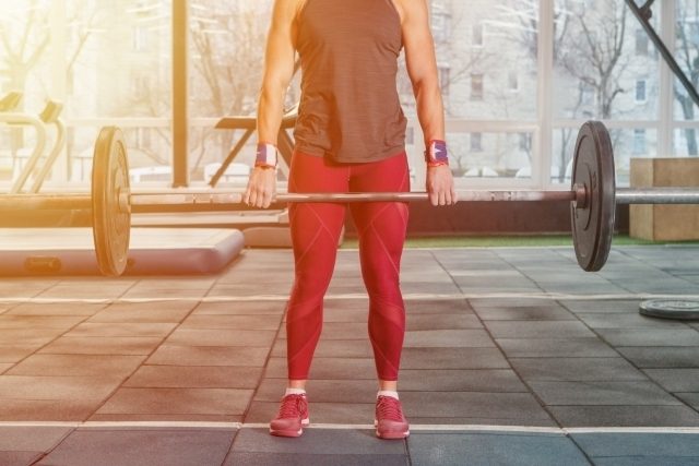 スナッチの効果＆やり方！全身に効くフォームのコツを種類別に！ダンベル・ケトルベルなど