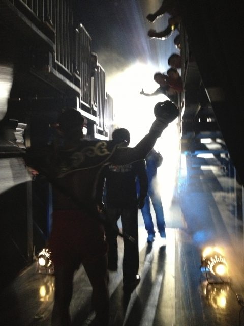 井上尚弥の髪型【ツーブロックショート＆パーマ】のオーダー＆セットを解説！