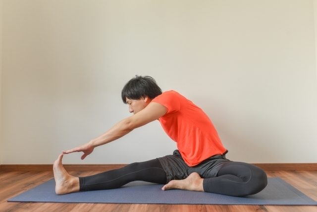 【下半身のストレッチ】痩せる・疲労回復の効果抜群のメニュー＆やり方を解説