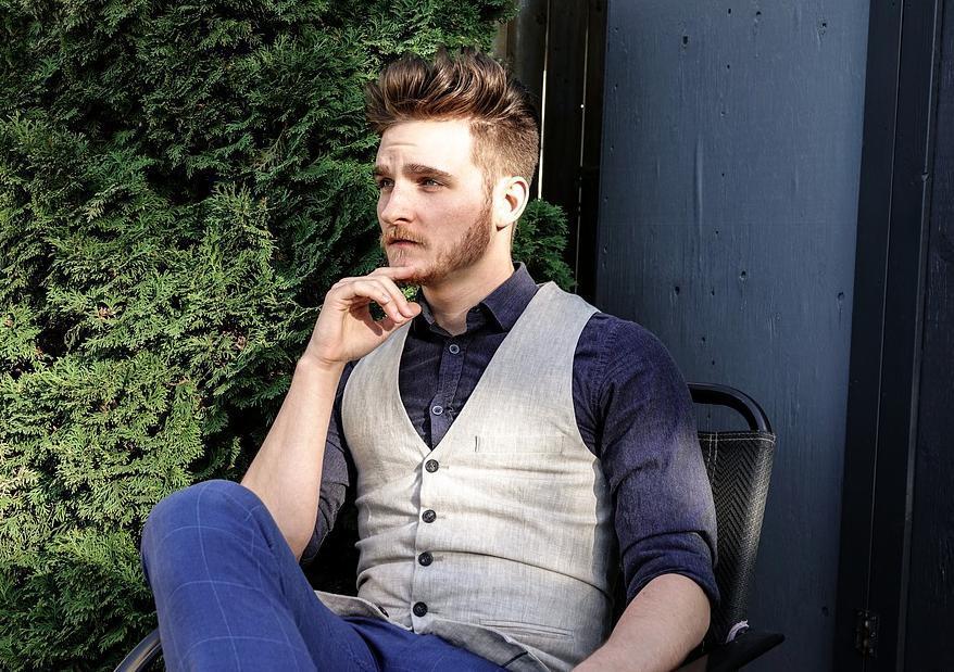 松坂桃李の髪型【2024最新】短髪・パーマなどのオーダー＆セット方法を全種解説！