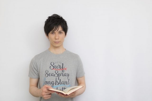 キンプリ岩橋玄樹の髪型【2024最新】ツーブロックなどのセット＆オーダーを解説！