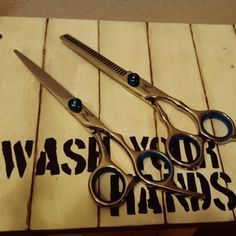 【ツーブロック×ツイストパーマ】最新メンズ髪型15選！セット＆頼み方を解説！