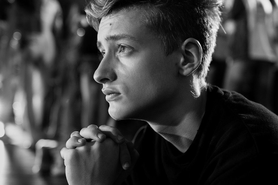 スパイラルパーマが似合う顔別の髪型15選！失敗しない頼み方＆セット方法も！