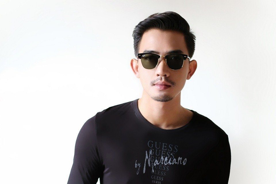 【アシメ×ショート】女子ウケ抜群メンズ髪型15選！失敗しないセット＆頼み方も！