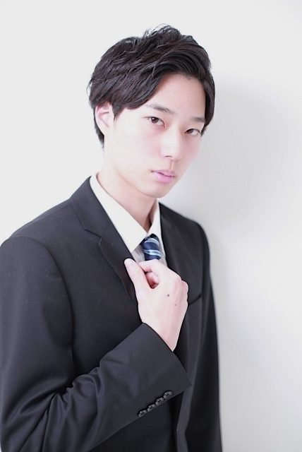 【ツーブロックの頼み方】美容院・床屋で失敗しない髪質・髪型別の注文のコツを解説！