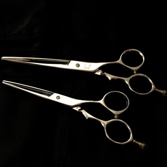 【メンズ編】前髪の切り方！失敗しないセルフカットのコツを種類別に解説！