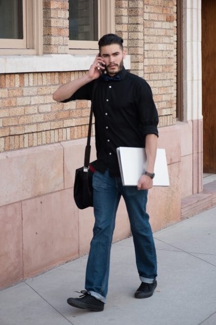 男性のショルダーバッグはダサい？女子ウケ最悪NG例〜好印象コーデの秘訣まで解説！