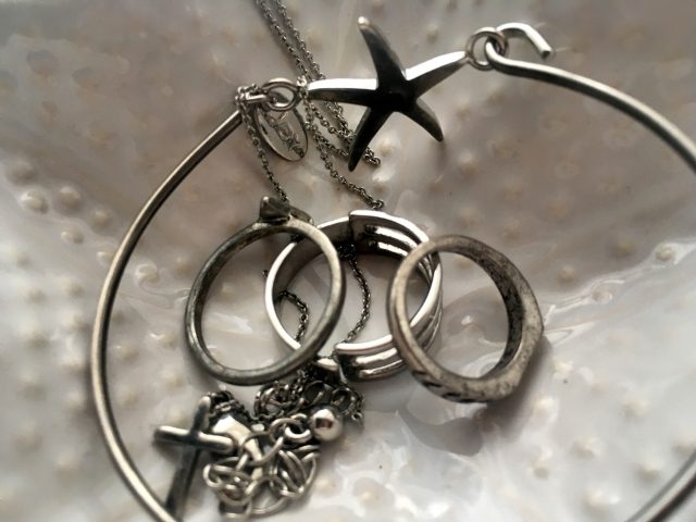 白濱亜嵐のファッション特集!愛用ブランドの私服〜ネックレス・香水などを紹介!