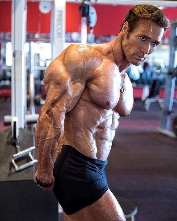 マイクオハーンとは?生い立ち・成績〜筋トレ・食事・私生活〜画像集まで紹介!