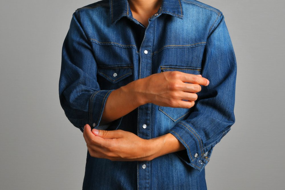 シャンブレーシャツとは?デニムと違う?コーデ集〜おすすめアイテムまで紹介!