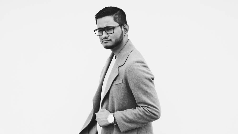 リネンジャケットが大人気!おすすめ10選&春夏秋別メンズコーデ集まで紹介