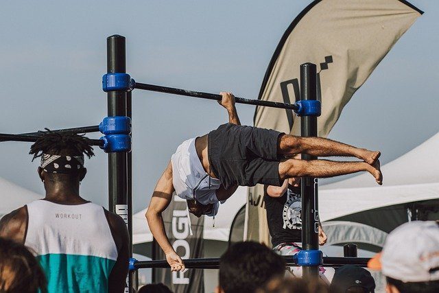 人間鯉のぼり『ヒューマンフラッグ』をマスター!誰でも出来る練習方法を解説!