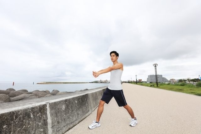 ランニング前は準備運動が必要!効果的なメニュー、怠った失敗談まで紹介!